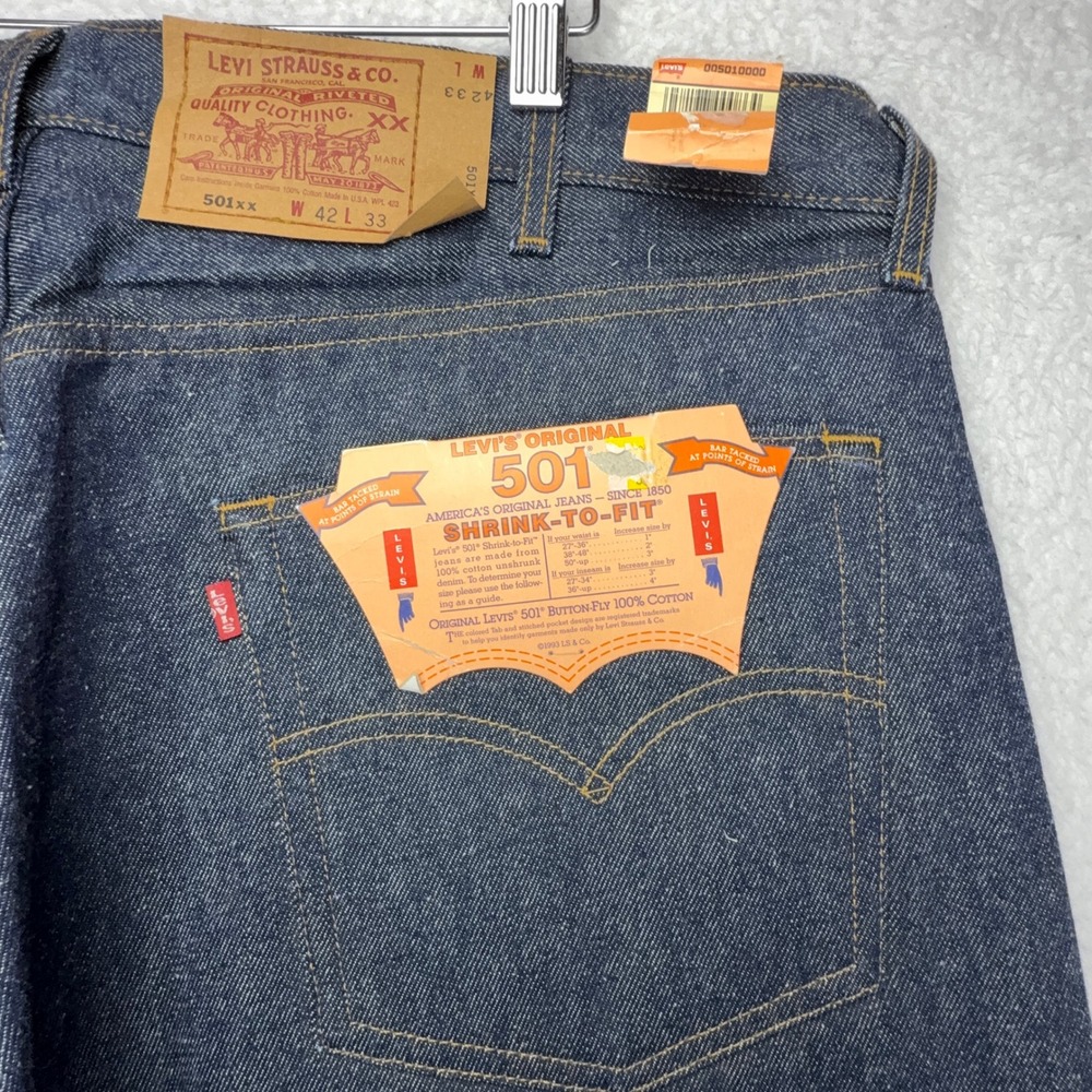 Vintage 90s USA Levis 501xx Shrink To Fit Jeans 42x33 Indigo Blue 555 Stamp